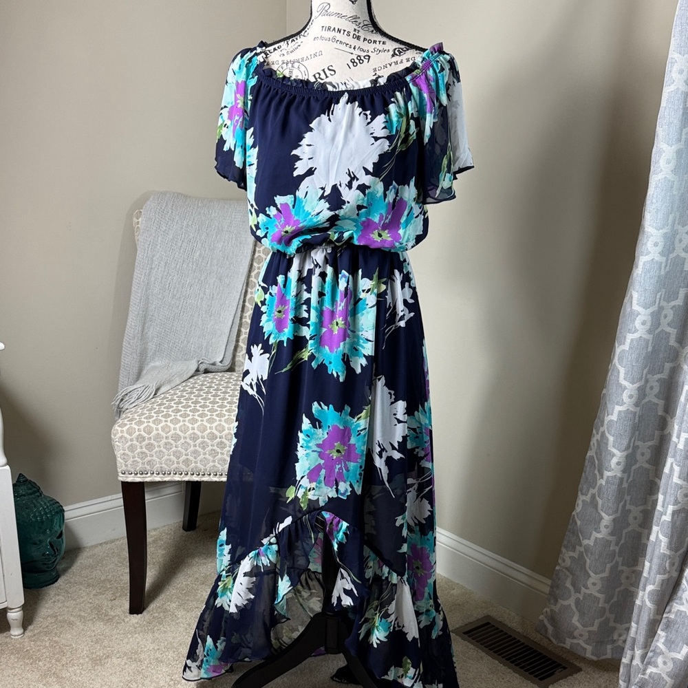 Floral Off-Shoulder Maxi Dress